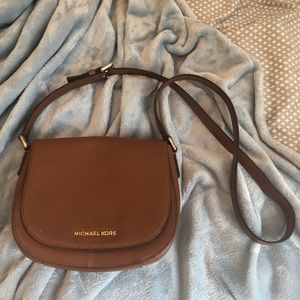 Cognac leather Michael Kors crossbody